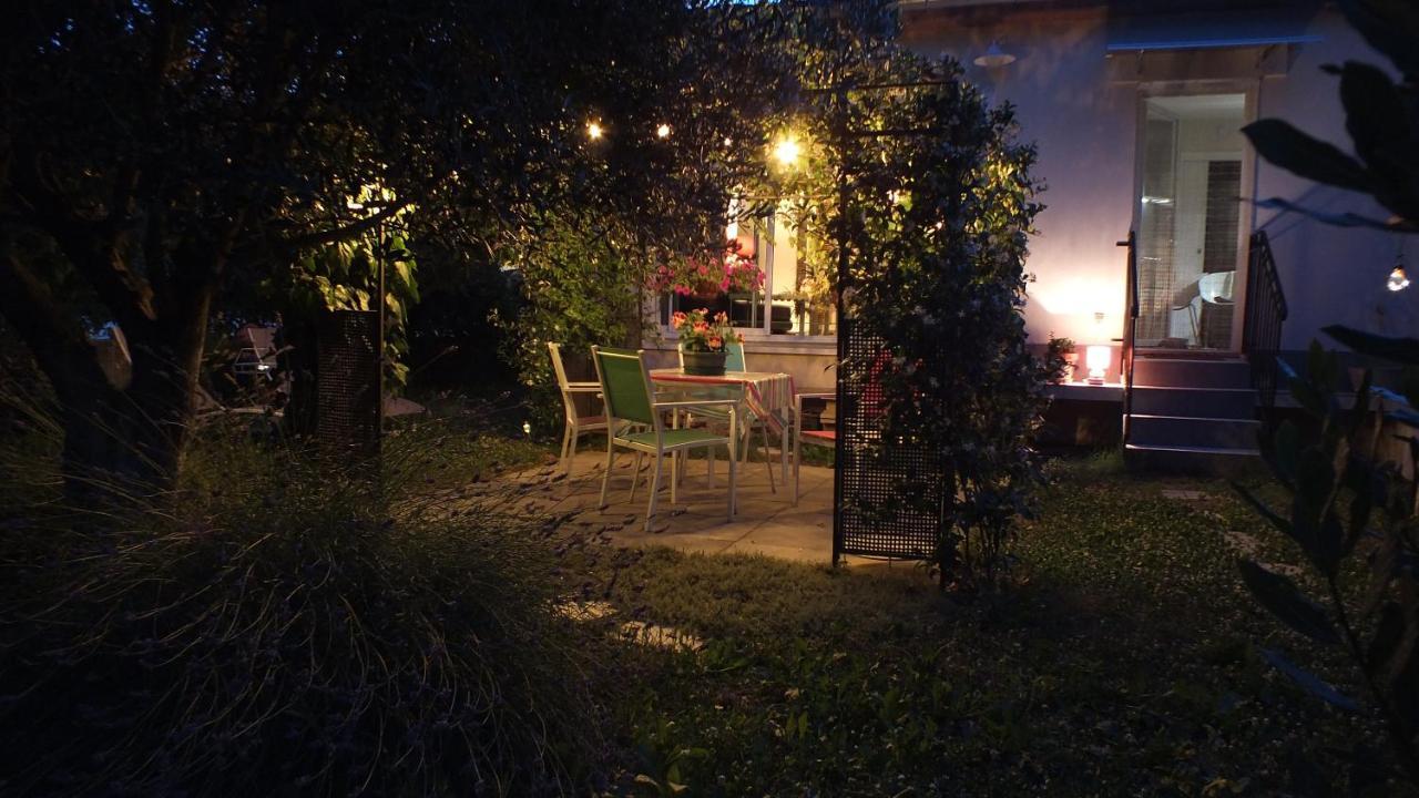 La Maison Sous L'Olivier Villa Morieres-les-Avignon Esterno foto
